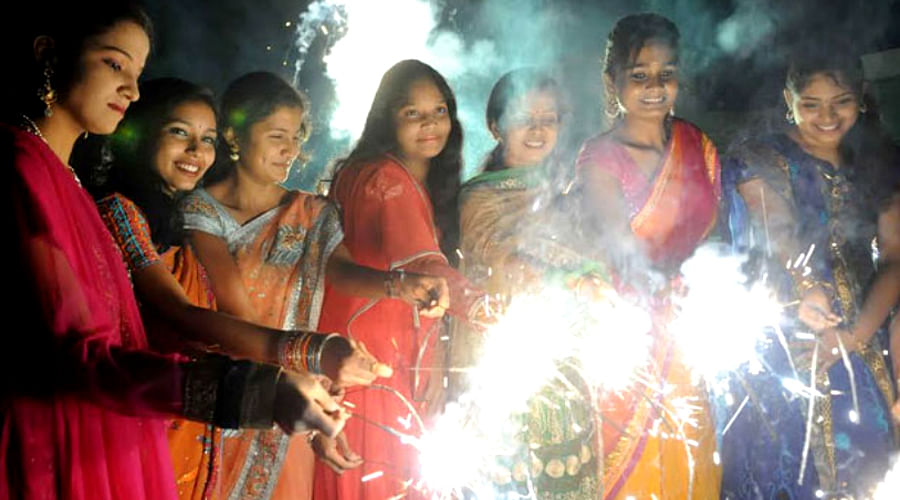 Things that should be banned after crackers sale on this Diwali