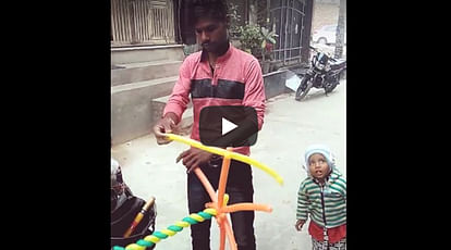 Incredible talent of Indian boy Videos Goes Viral