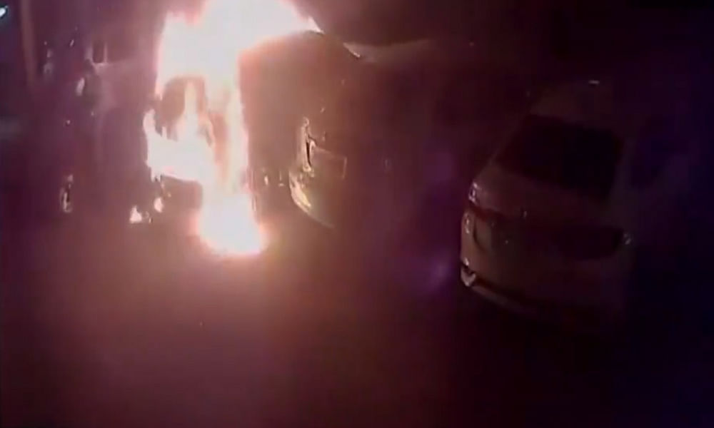 audi suv set to fire in a car parking in pune