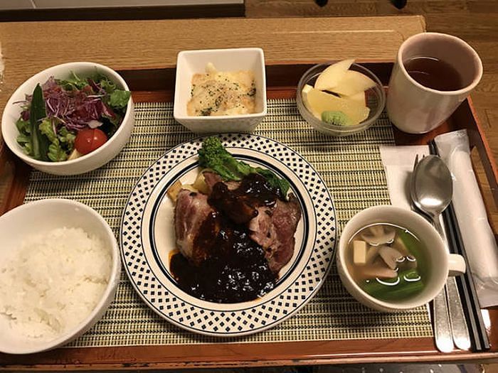 Trending photos of Food serve in Japan's Hospital