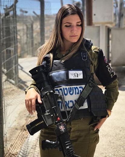 Mandatory for Beautiful Israeli women to serve in military, know more about women in israel