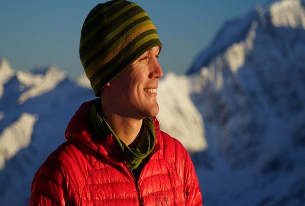 American Adventurer Colin O'Brady completes solo trek across Antarctica
