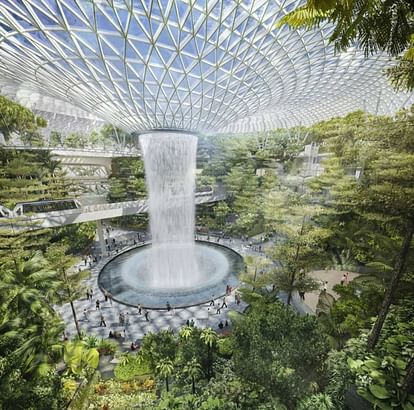 Singapore Jewel changi airport is heaven on earth have a look on beautiful pictures