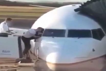 Pilot Enters Plane Through Cockpit Window on heathrow airport, Video Goes Viral