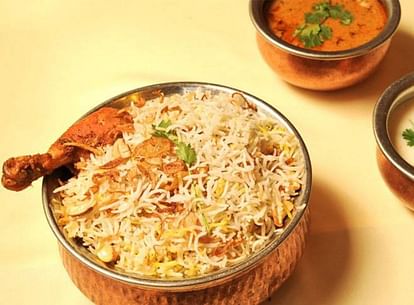 Hyderabad Paradise restaurant served more than 70 lakh biryani made limca book of record