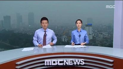 korea news channel anchors read news on roof showing real background pictures viral