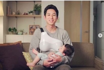 Japanese company dentsu invented strange device silicone nipple for father to breastfeed babies