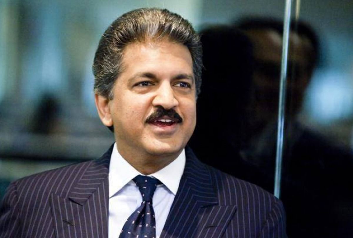 Anand mahindra share a funny photo and conducts 'Rorschach test' on social media users get bizarre replies