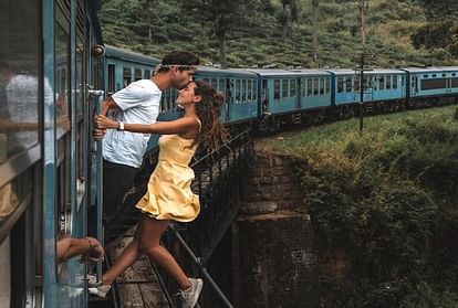 Couple slammed for photo hanging out of moving train