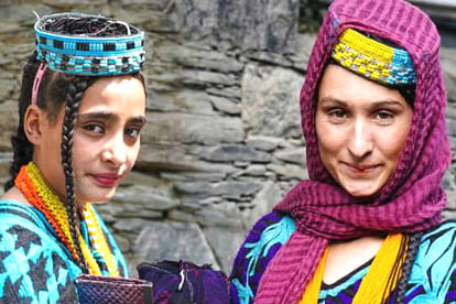 women of kalasha tribe can make relation with any persons