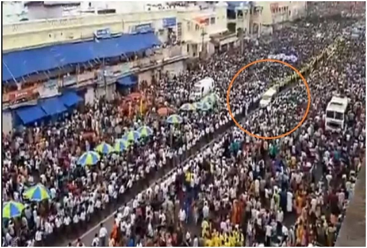 viral video of jagannath puri rath yatra