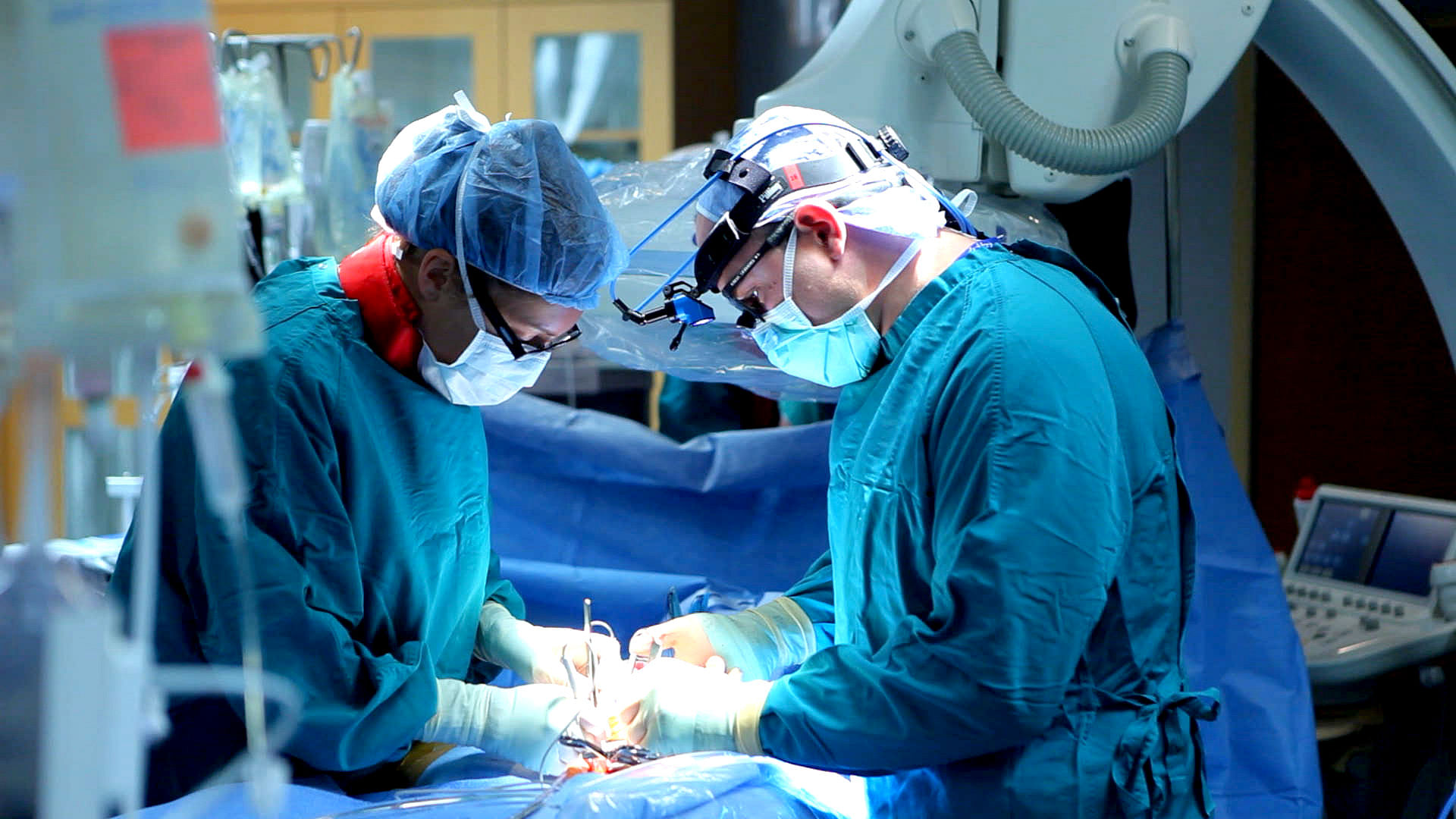 Surgeons used phone torch during brain surgery in chile