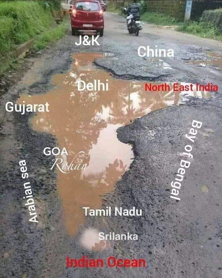 viral memes on mumbai rain