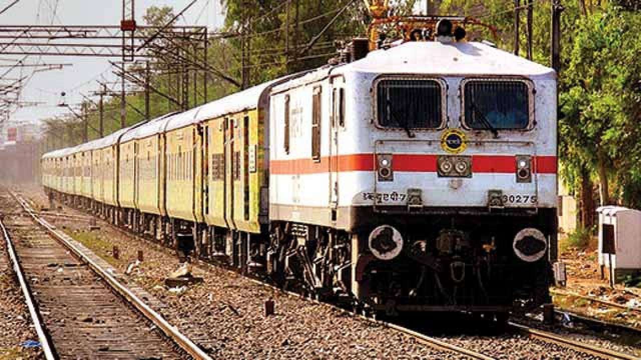 central railway recover 7.88 crore rupees from ticketless passenger