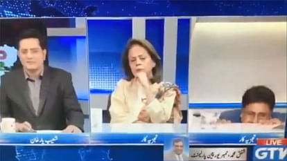 viraal video of pakistani analyst falls in live TV debate