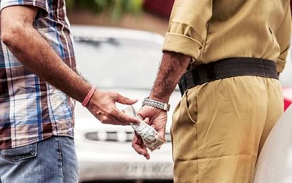 corruption declines by 10 percent in India