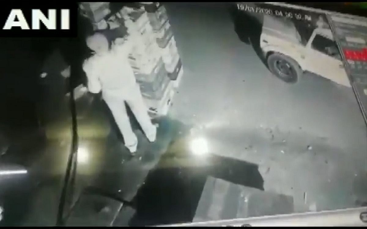 up police viral video of stealing milk