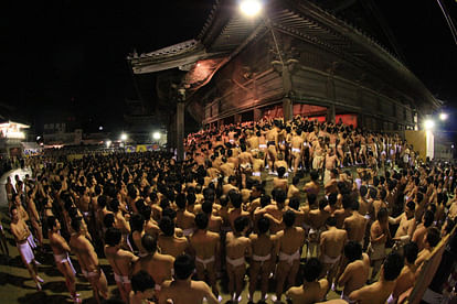 Japanese people gather to celebrate Hadaka Matsuri festival