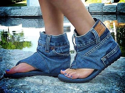 Hilarious shoes that make your day