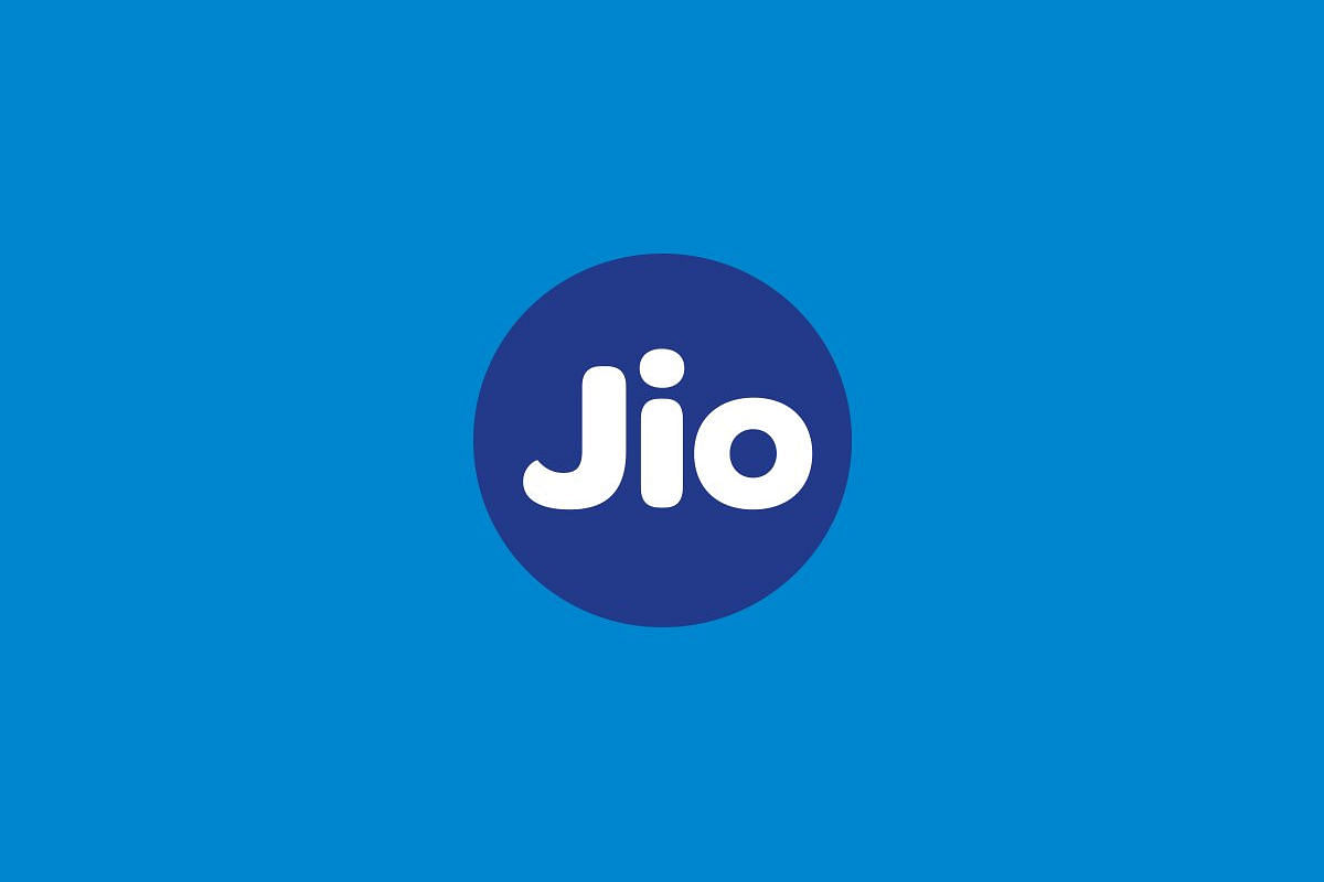 jio planning to launch cheapest feature phone