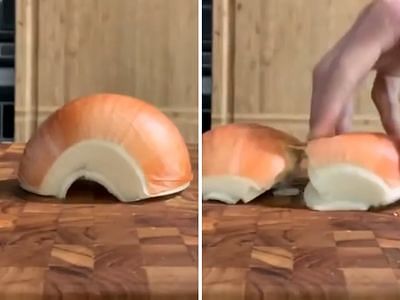 viral video of technique peeling onion people like this hack
