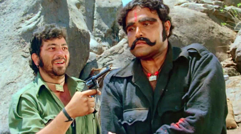 viral video of sholay famous dialogue in sanskrit language people give funny comment on it