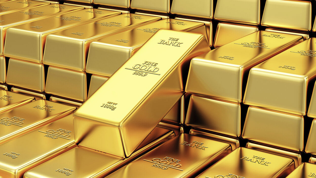 gold prices are increasing rapidly