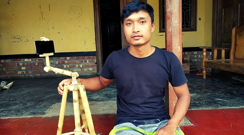 Know the story of man who made eco friendly  tripod stand by bamboo