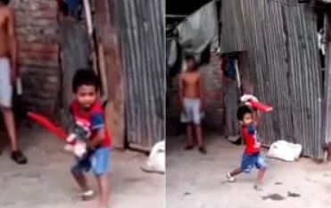 viral video of kid who play like Sachin tendulkar former cricketer aakash chopra share this video