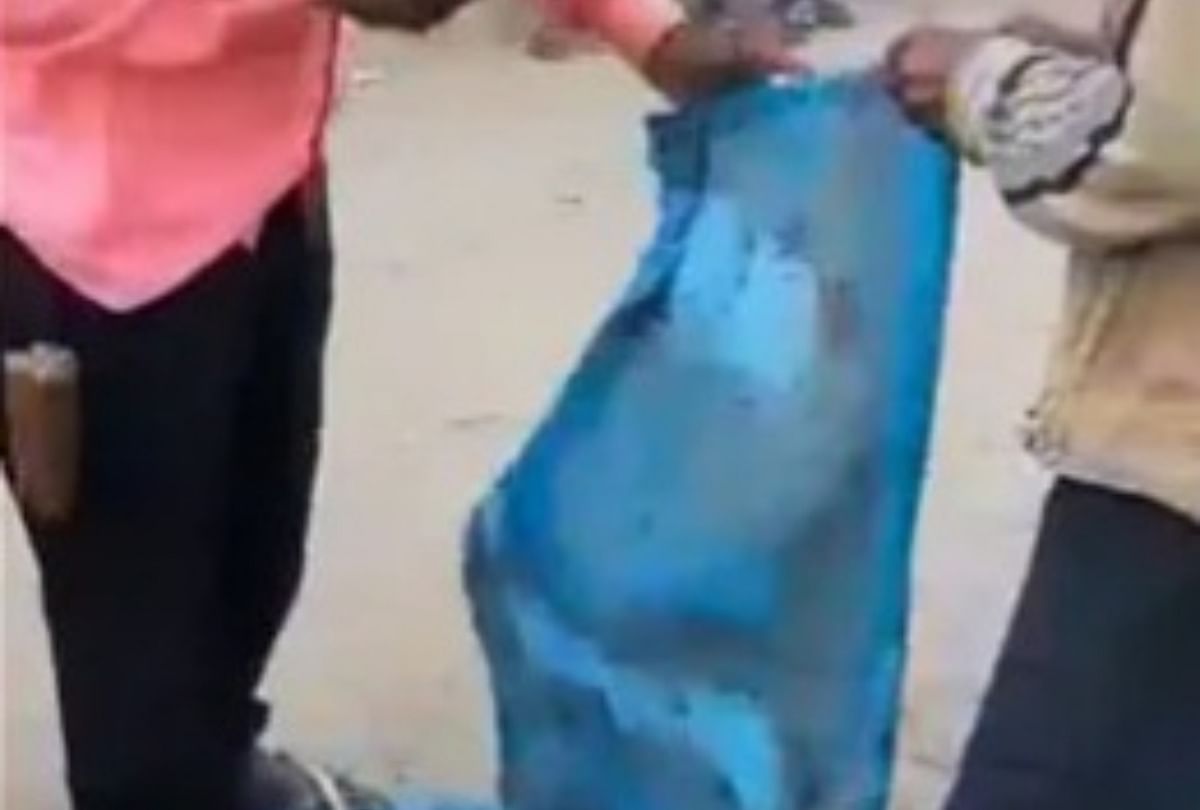 have you made a rope with old saree, if not then see this viral video