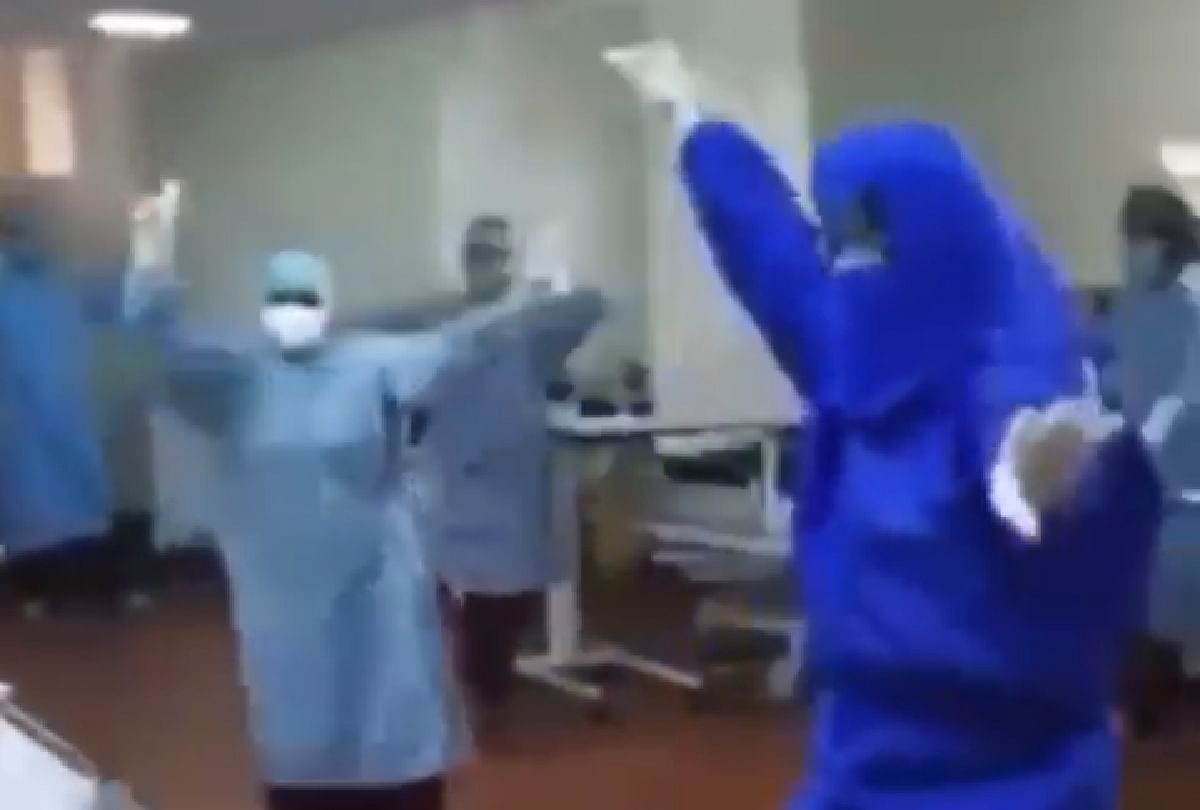 Doctors and medical staff were dancing bhangra to encourage covid patient in Punjab video goes viral