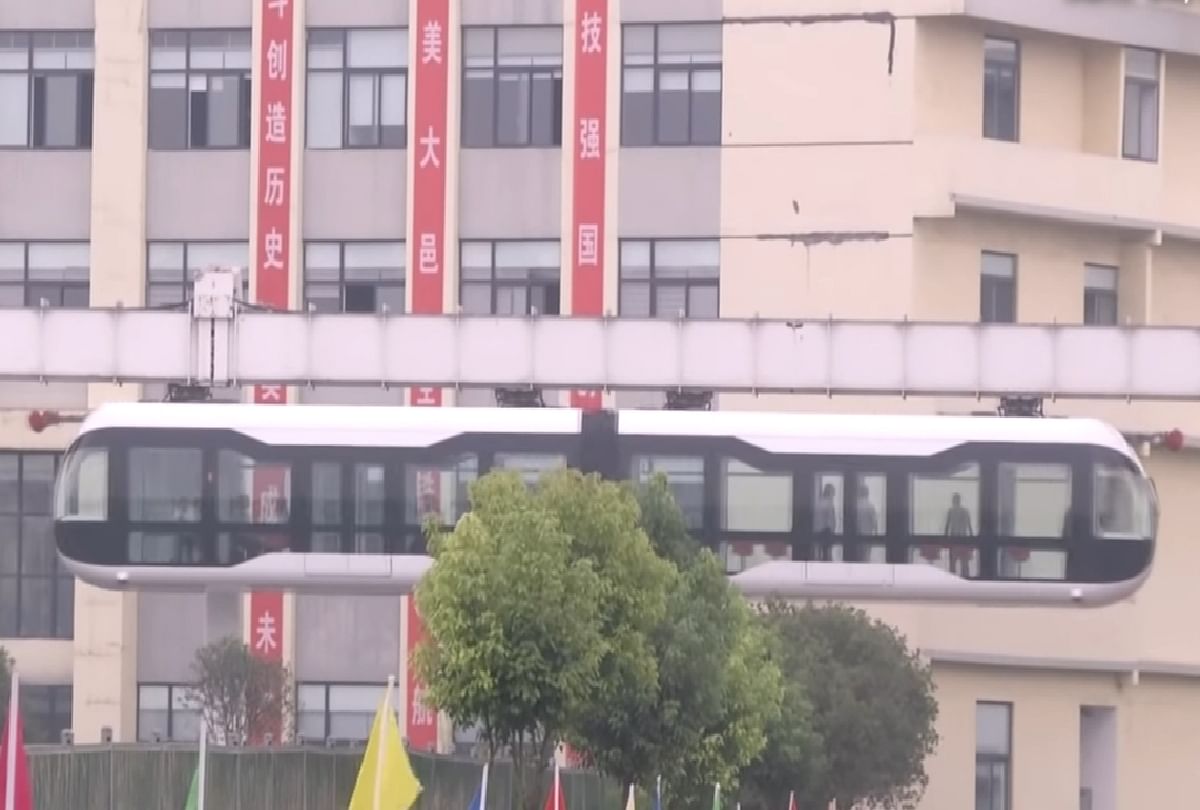 China Skytrain video is going viral on social media