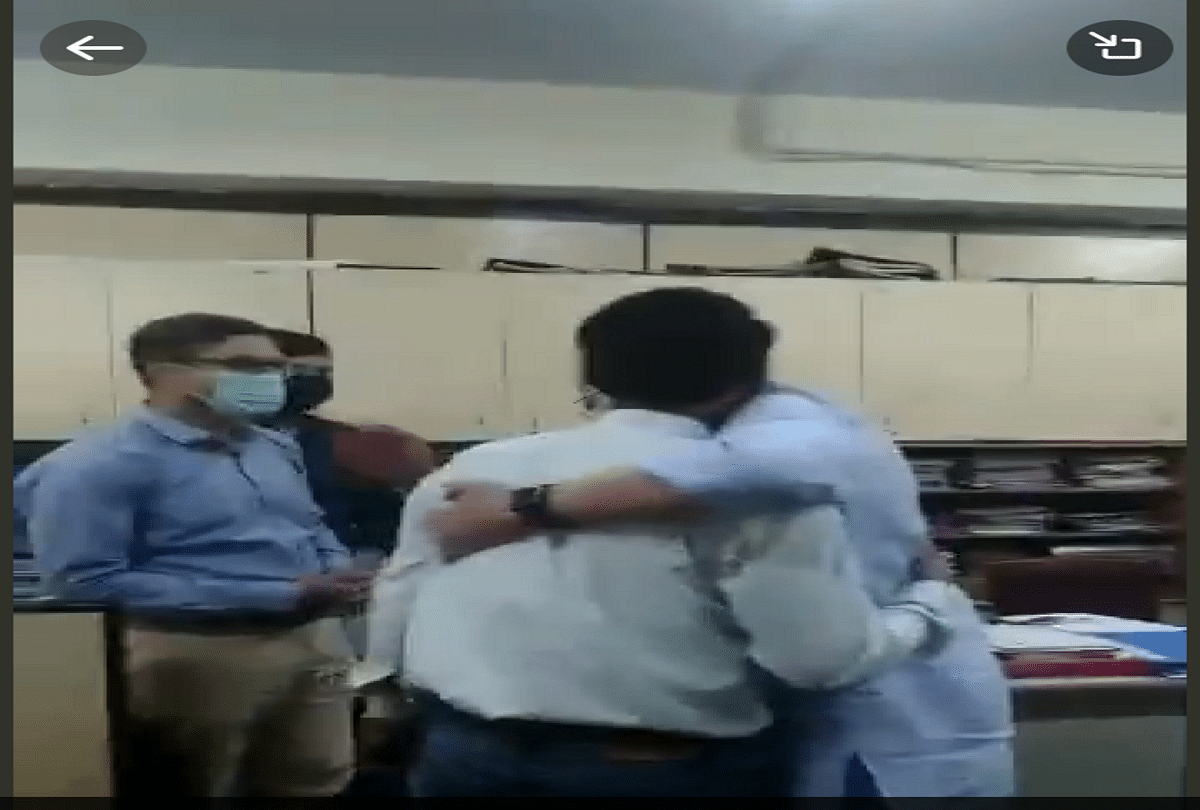 newly appointed rail minister ashwini vaishnaw hugs engineer from signal department watch video