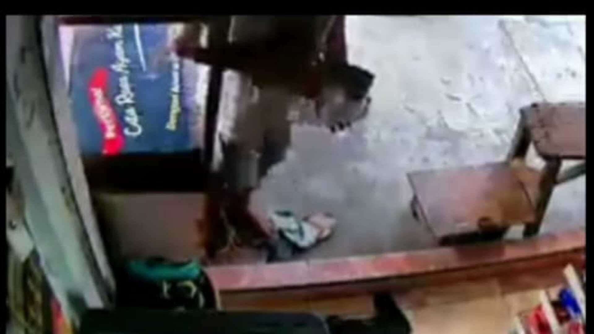 The thiefs idea of stealing slippers cctv footage goes viral on social media
