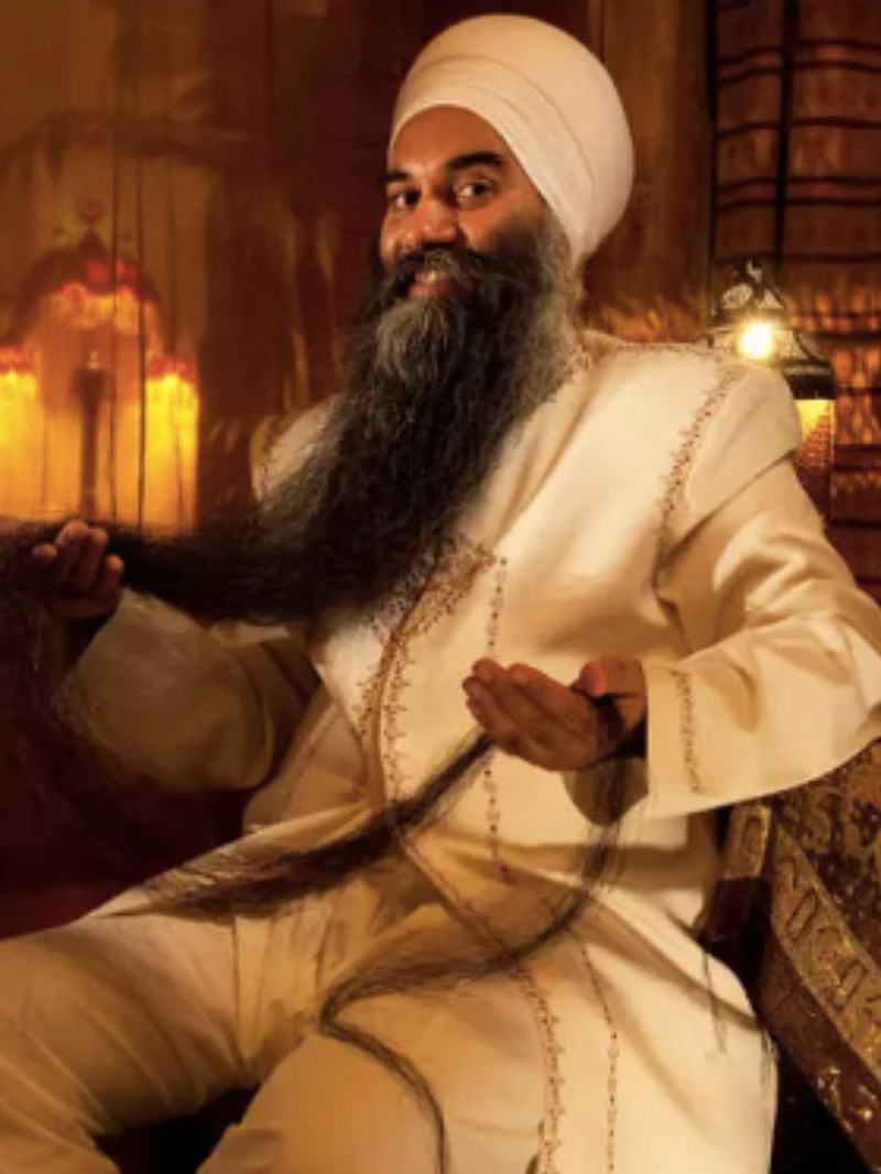 Worlds largest beard canadian sikh made the world record of longest beard