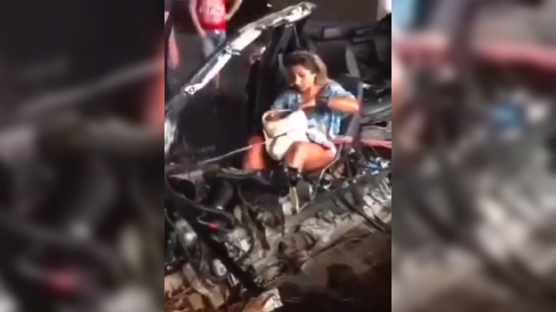 Viral News: women try to makeup after car accident watch viral video weird news