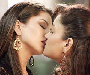 Jaya Prada Xxxnx - à¤ªà¥‹à¤°à¥à¤¨ à¤«à¤¿à¤²à¥à¤®à¥‹à¤‚ à¤ªà¤° à¤•à¥à¤› à¤•à¤¹ à¤°à¤¹à¥€ à¤¹à¥ˆà¤‚ à¤¸à¤¨à¥€ à¤²à¤¿à¤¯à¥‹à¤¨à¥€ - Sunny Levone Says No Sorry For  Porn Film - Amar Ujala Hindi News Live