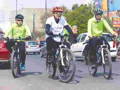 Cycling needs to stay fit