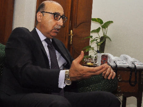 Pakistanis  favours good relations with India: Basit