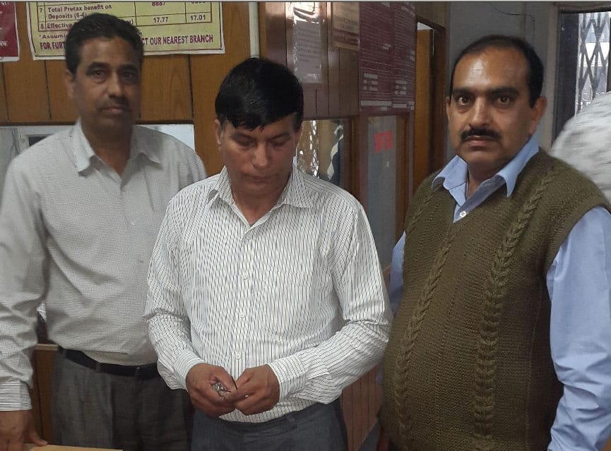 bribe news, crime news, pnb manager news, haryana news, hindi news, amar ujala news