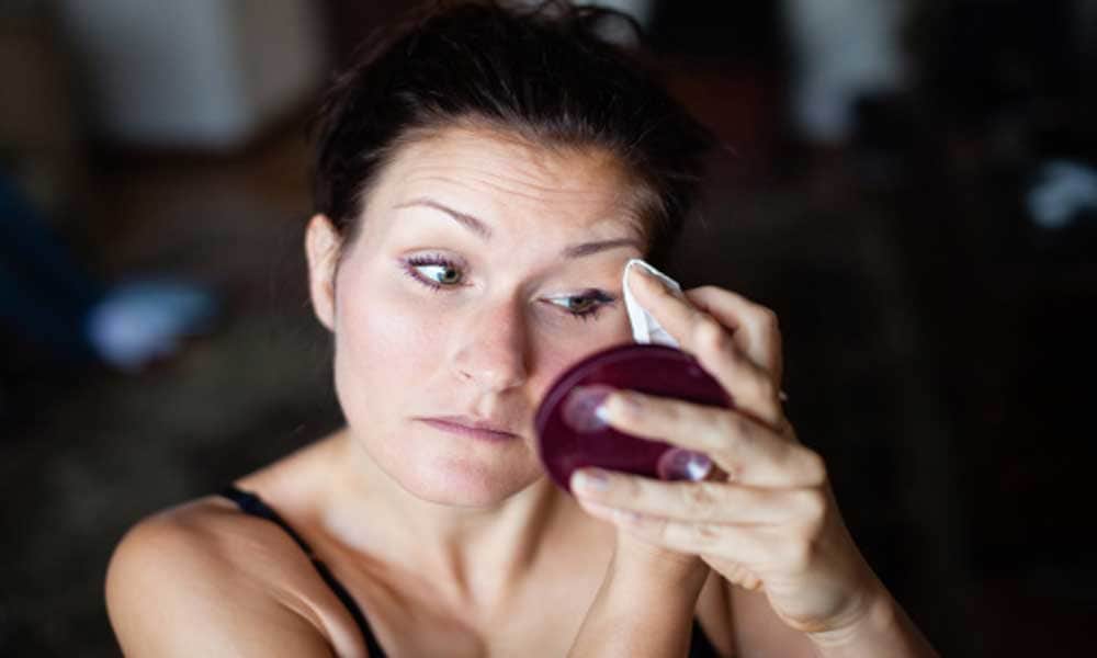 facial cream harmful for girl health