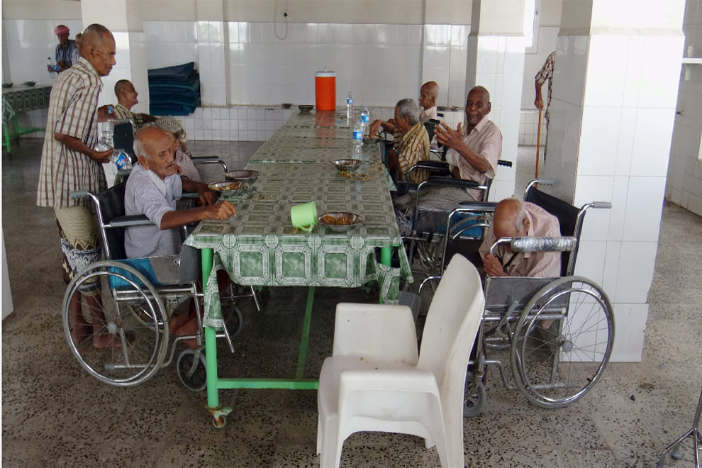Gunmen kill at least 15 in old people's home in Yemen, including four nuns