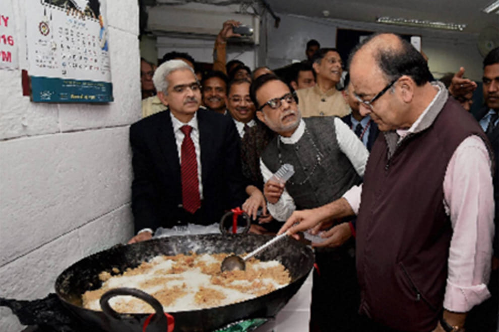 Budget 2016: Printing of Budget begins with Halwa ceremony