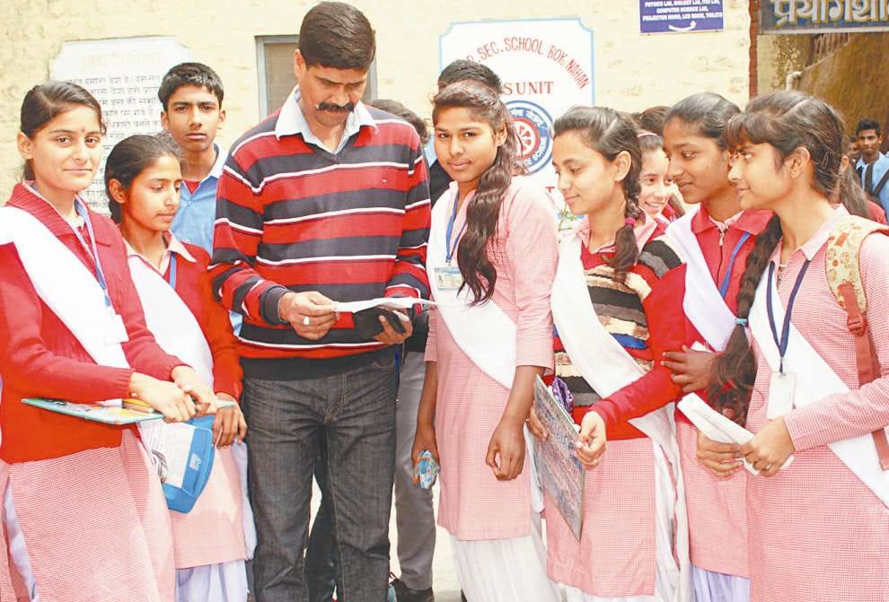 cheating in himachal board exams