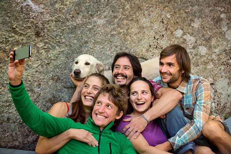 friendship day: if you have these habits you can make friends easily