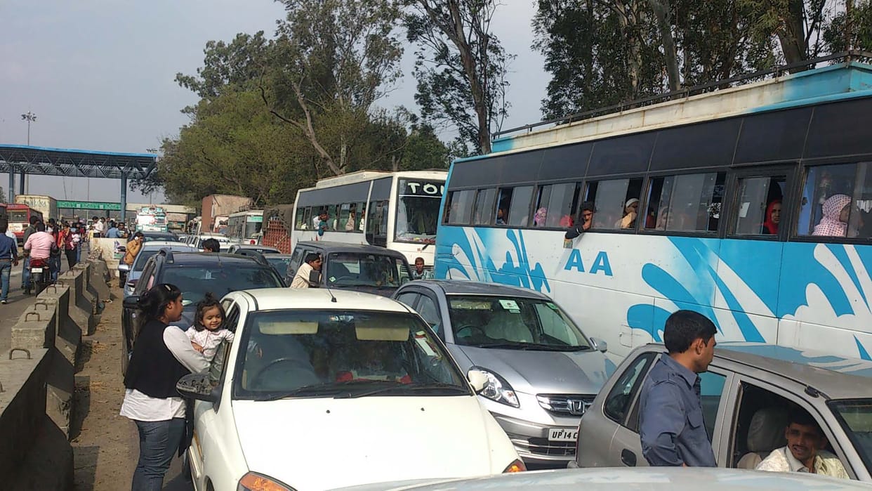 nh-24-jammed-10-hours.