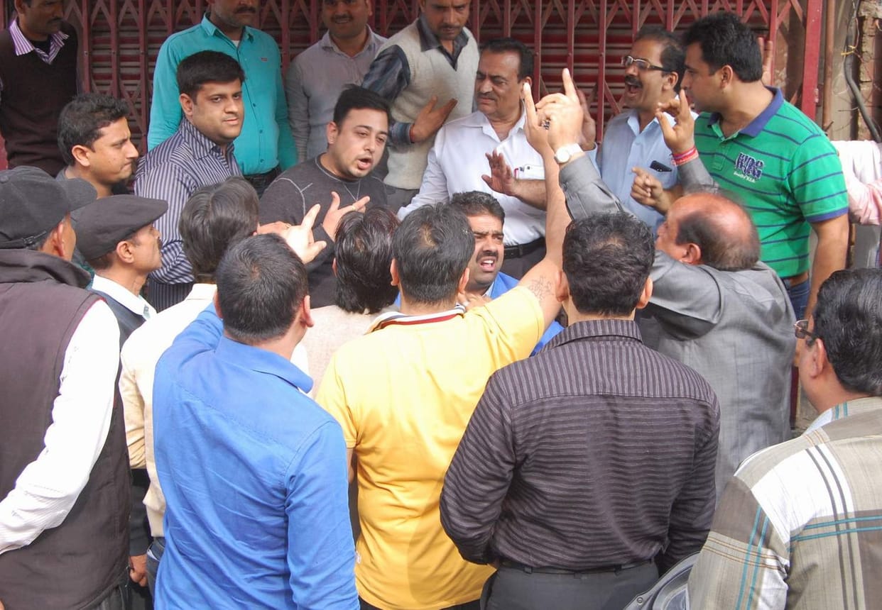 jewelers strike in roorkee.