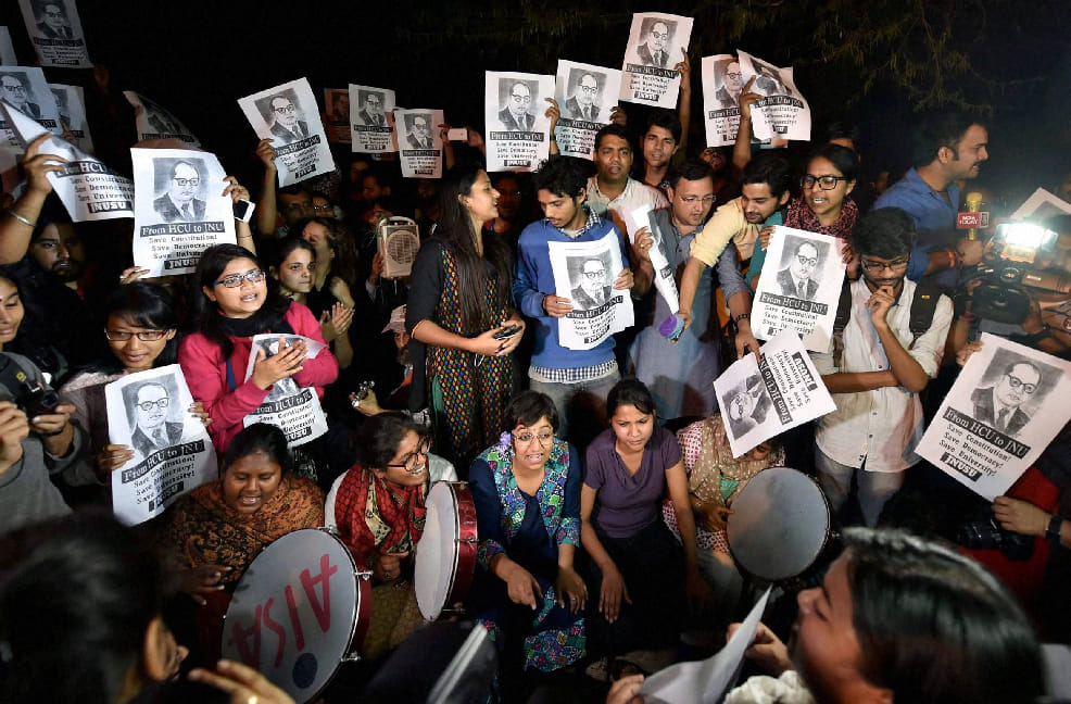 jnu management and jnusu against each other on 9 february issue
