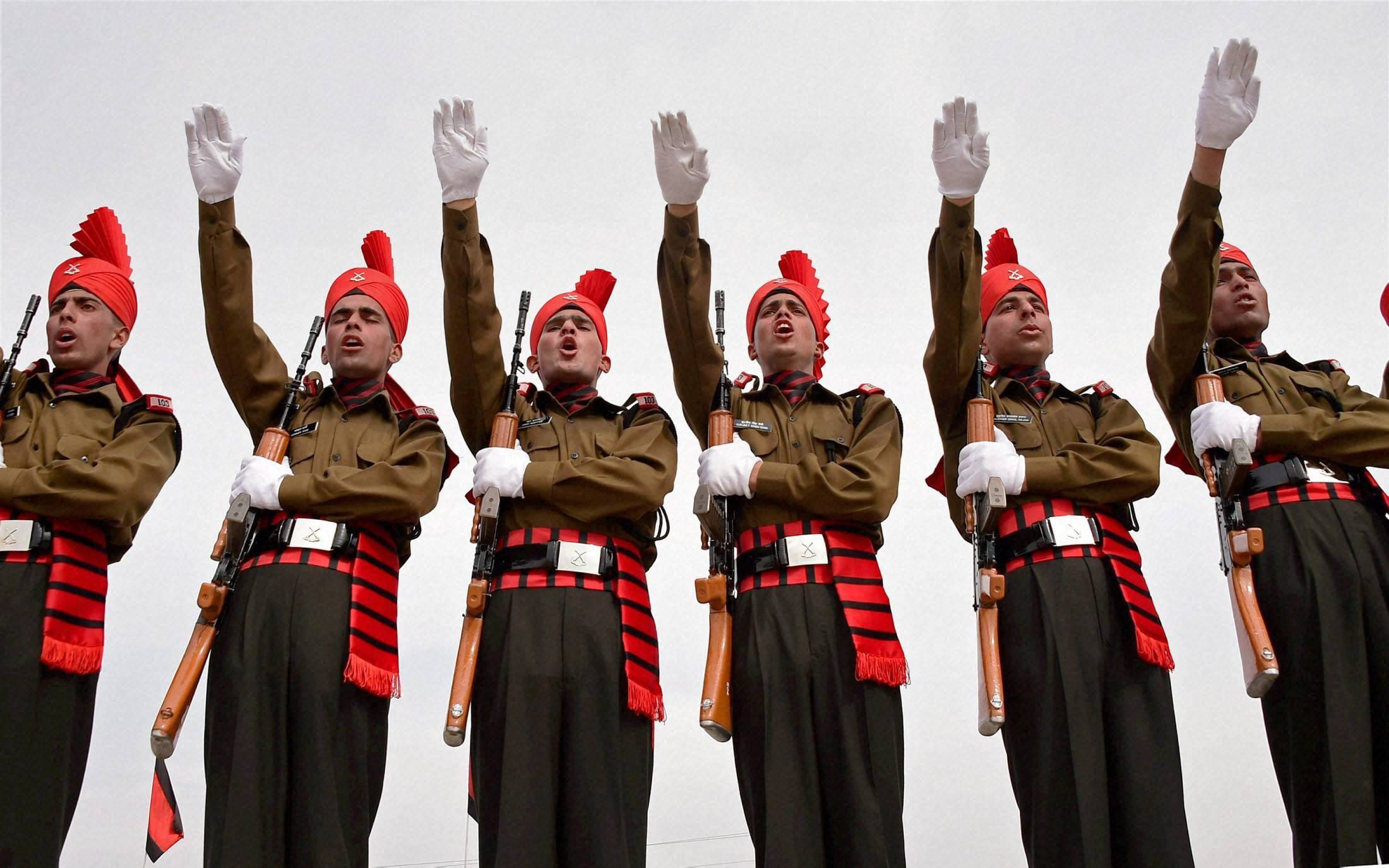 srinager passing out parede