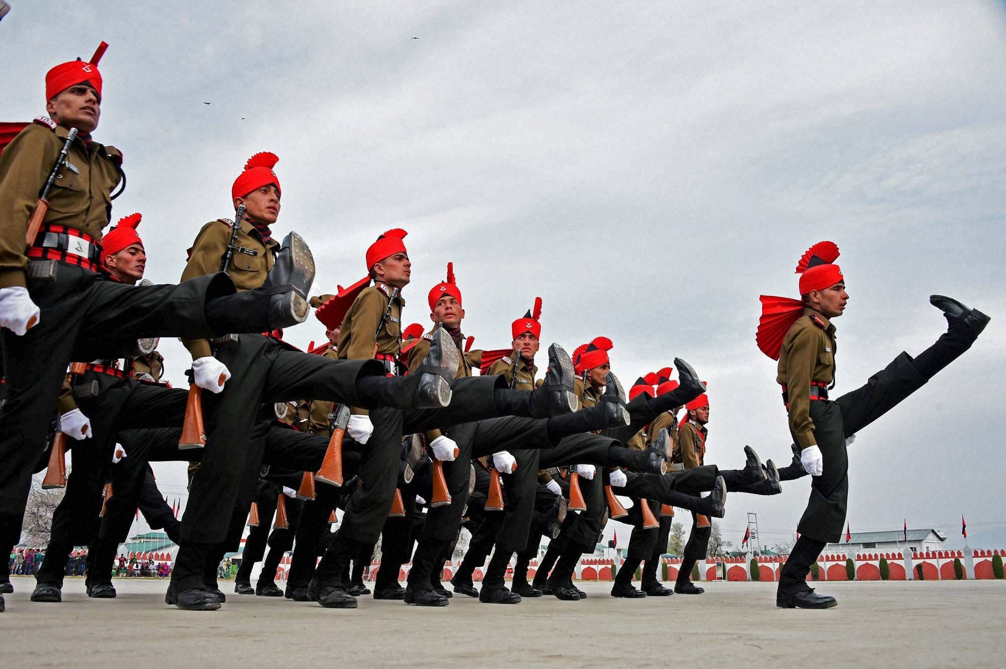 srinager passing out parede